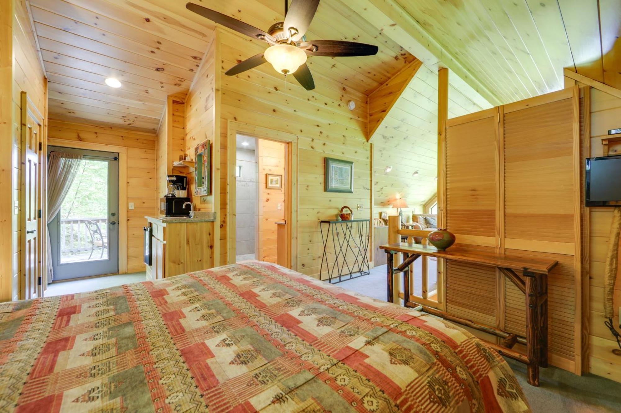 Bryson City Cabin With Hot Tub And Mountain Views! מראה חיצוני תמונה