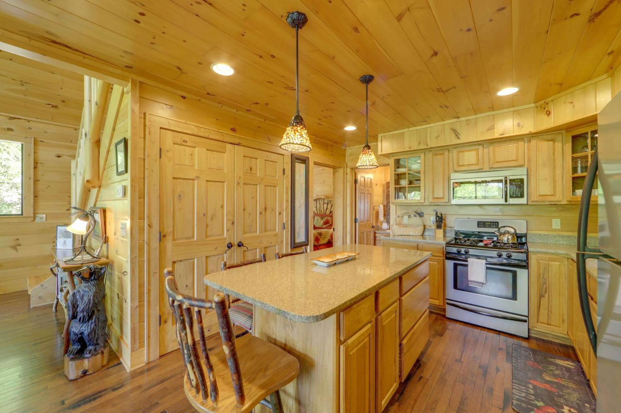 Bryson City Cabin With Hot Tub And Mountain Views! מראה חיצוני תמונה
